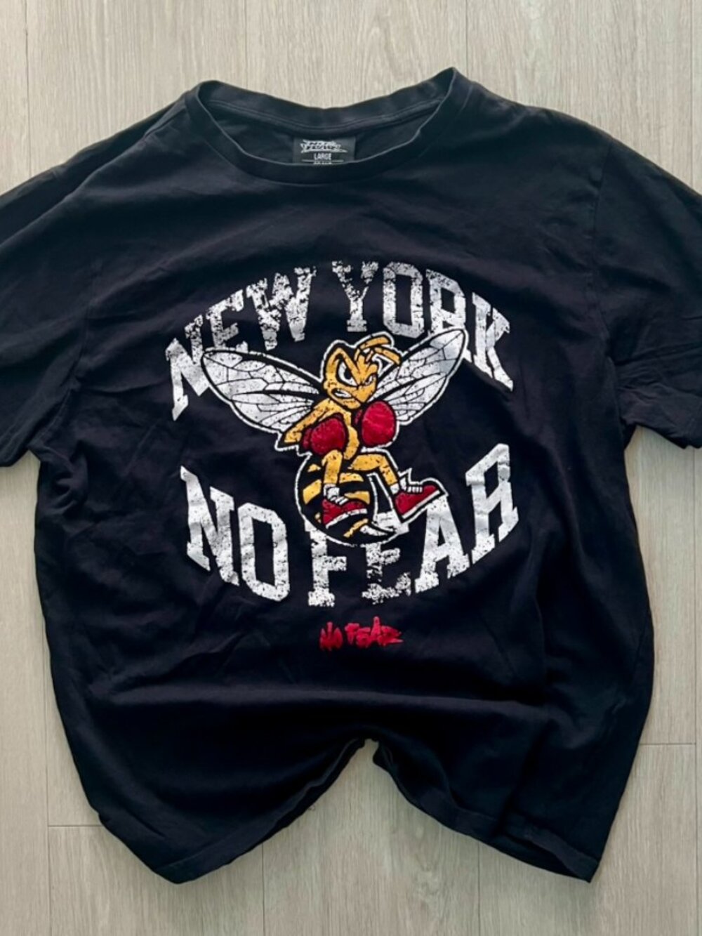 VTG Y2K No Fear New York Boxing Bee T-shirt Size LARGE